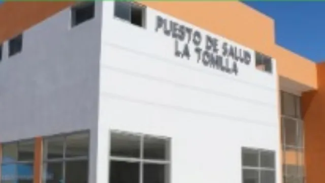Fachada del Puesto de Salud La Tomilla, Cayma